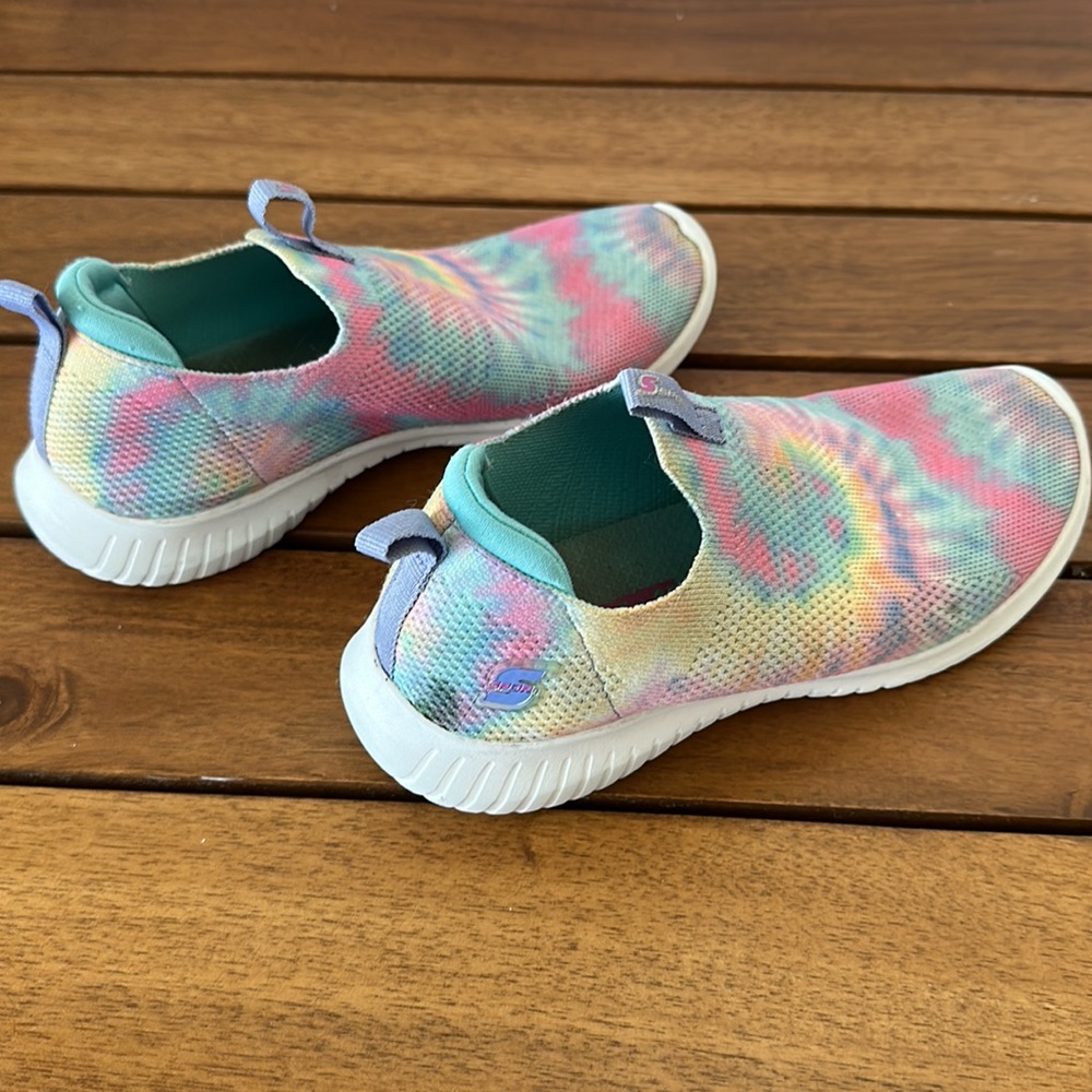 Kids Multicolor Slide-On Shoes - Picture 2 of 6